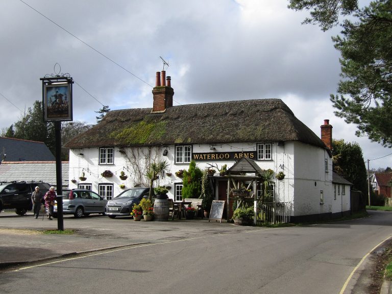The Waterloo Arms, a thatched pub in Lyndhurst